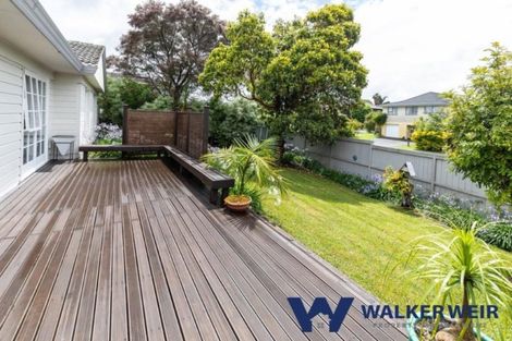Photo of property in 58 Stanniland Street, Sunnyhills, Auckland, 2010
