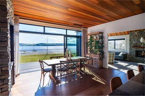 Photo of property in 336 Lake Terrace, Two Mile Bay, Taupo, 3330