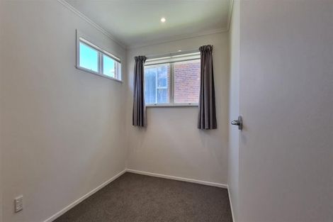 Photo of property in 105 Te Atatu Road, Te Atatu South, Auckland, 0610