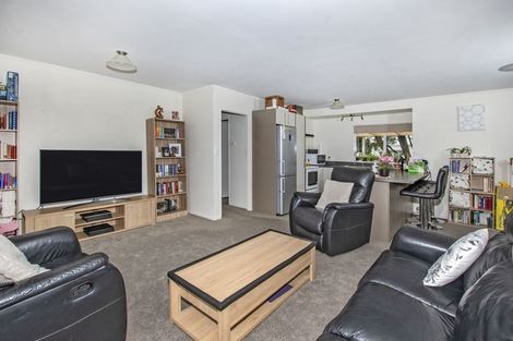 Photo of property in 1a Hinemoa Street, Onerahi, Whangarei, 0110