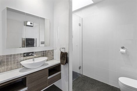 Photo of property in 97e Englefield Road, Northwood, Christchurch, 8051