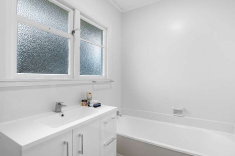 Photo of property in 5 Durie Street, Durie Hill, Whanganui, 4500