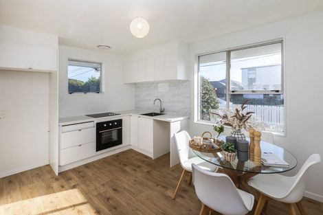 Photo of property in 35 Clive Street, Phillipstown, Christchurch, 8011