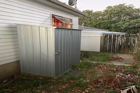 Photo of property in 22 Burbank Avenue, Manurewa, Auckland, 2102