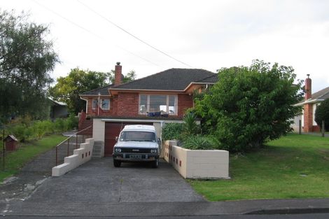 Photo of property in 15 Toru Street, Te Atatu Peninsula, Auckland, 0610