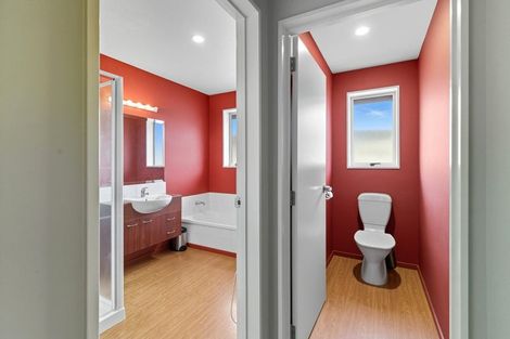 Photo of property in 21 Blowers Place, Halswell, Christchurch, 8025