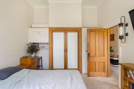 Photo of property in 300 Aberdeen Road, Gisborne, 4010