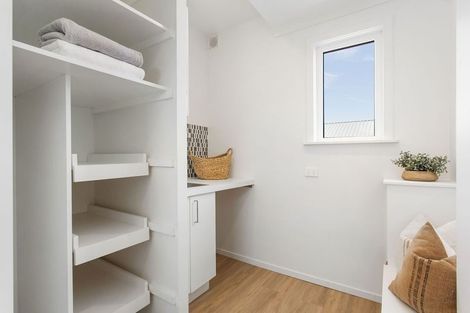 Photo of property in 59 Pacific Road, North New Brighton, Christchurch, 8083