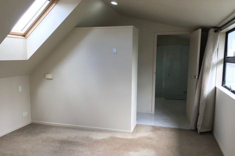 Photo of property in 2b Braemar Road, Castor Bay, Auckland, 0620