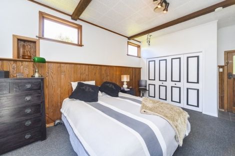 Photo of property in 138 Ruamahanga Crescent, Terrace End, Palmerston North, 4410