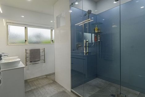 Photo of property in 15 Astor Place, Welcome Bay, Tauranga, 3112