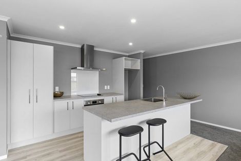 Photo of property in 8 Mohua Way, Kelson, 5010