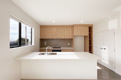 Photo of property in 6a Geordie Street, Henderson, Auckland, 0612