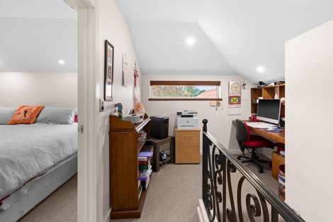 Photo of property in 11 Park Lane, Greenmeadows, Napier, 4112