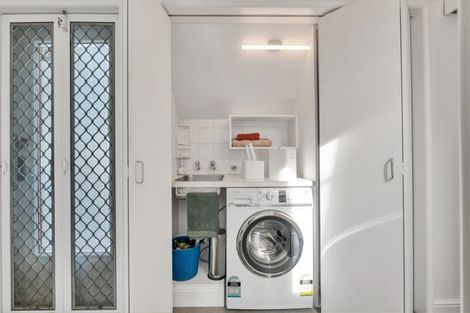 Photo of property in 24a Birdwood Avenue, Beckenham, Christchurch, 8023