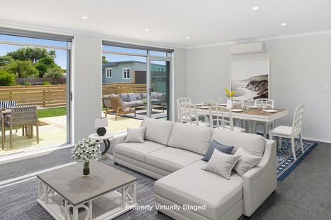 Photo of property in 29 Pratt Avenue, Foxton Beach, Foxton, 4815