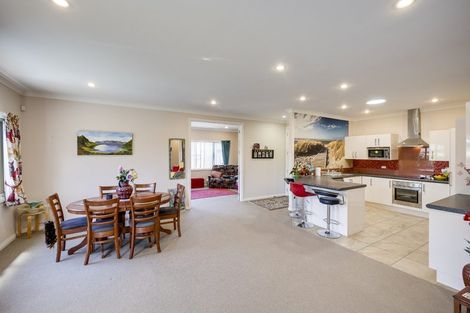 Photo of property in 18 Portland Place, Poraiti, Napier, 4112