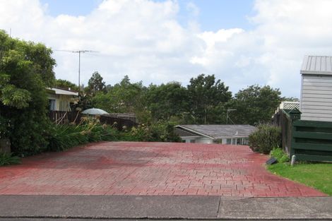 Photo of property in 11 Bellringer Road, Massey, Auckland, 0614