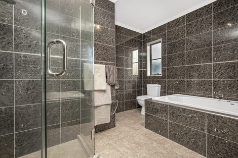 Photo of property in 224 Alec Craig Way, Gulf Harbour, Whangaparaoa, 0930