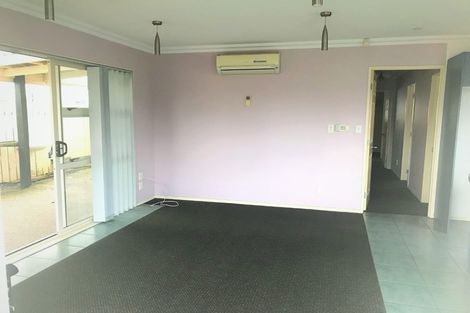 Photo of property in 186 Old Wairoa Road, Papakura, 2110