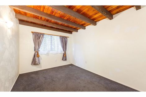 Photo of property in 271 Huia Road, Titirangi, Auckland, 0604