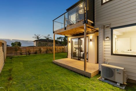 Photo of property in 935 Whangaparaoa Road, Manly, Whangaparaoa, 0930