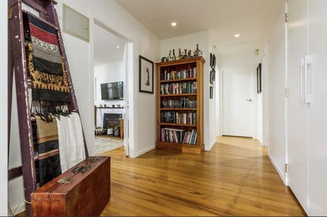 Photo of property in 2 Leander Road, Bayswater, Auckland, 0622