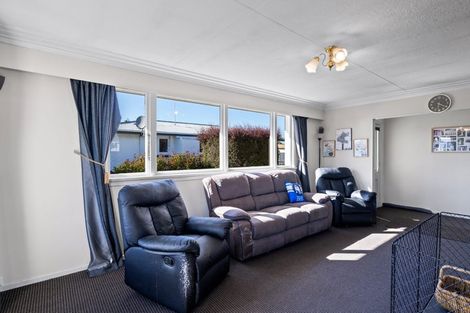 Photo of property in 27 Glenalmond Crescent, Rockdale, Invercargill, 9812