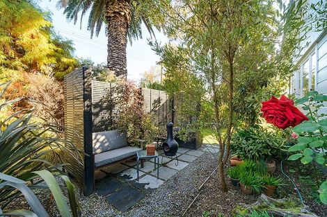 Photo of property in 11 Sinclair Avenue, Highbury, Palmerston North, 4412