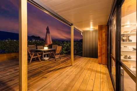 Photo of property in 20 Olive Terrace, Paraparaumu Beach, Paraparaumu, 5032