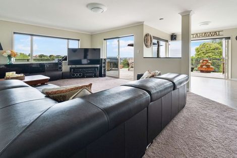 Photo of property in 14r Estates Terrace, Welcome Bay, Tauranga, 3175
