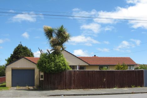 Photo of property in 74 Derby Street, Westport, 7825