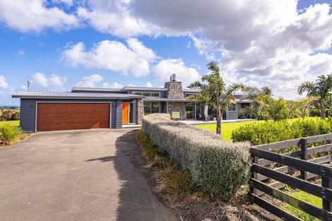 Photo of property in 106b Watt Livingstone Road, Westmere, Whanganui, 4574