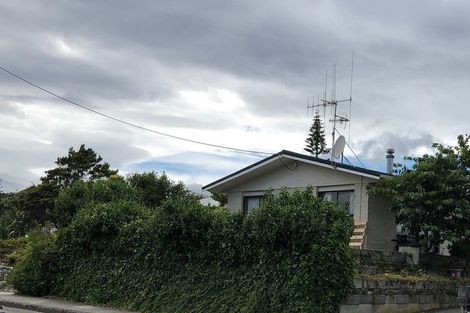 Photo of property in 33 Lupin Road, Otaki, 5512