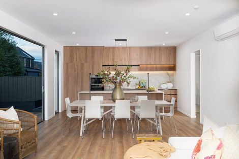 Photo of property in 6 Kinleys Lane, St Albans, Christchurch, 8014
