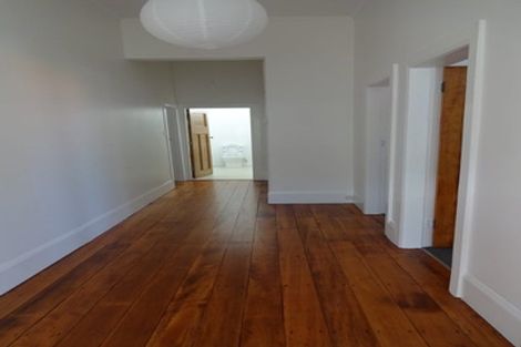 Photo of property in 73 Queens Drive, Lyall Bay, Wellington, 6022