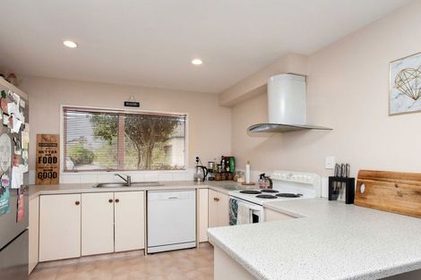 Photo of property in 4/487 Hereford Street, Linwood, Christchurch, 8011