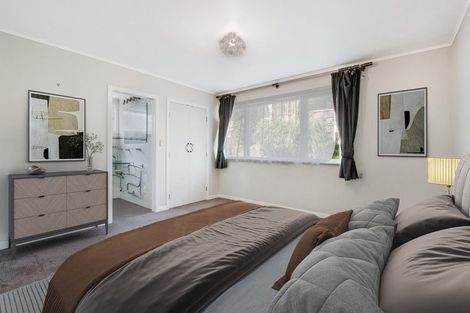 Photo of property in 9 Hand Road, Helensville, 0800