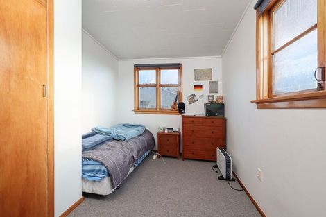 Photo of property in 11 Earls Road, Saint Clair, Dunedin, 9012