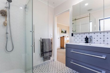 Photo of property in 23 Harry Shaw Way, Raumati South, Paraparaumu, 5032