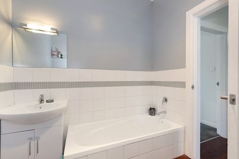 Photo of property in 80 Cook Street, Hamilton East, Hamilton, 3216