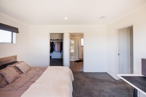 Photo of property in 14 George Street, Bulls, 4818