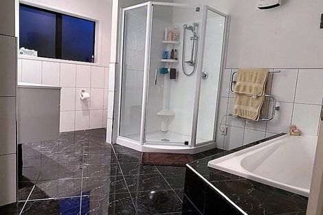 Photo of property in 208 Frimley Oaks, Frimley, Hastings, 4120