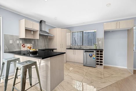Photo of property in 36a Greenhaven Avenue, Opaheke, Papakura, 2113