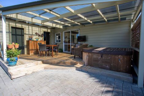 Photo of property in 103 Lincoln Road, Carterton, 5713