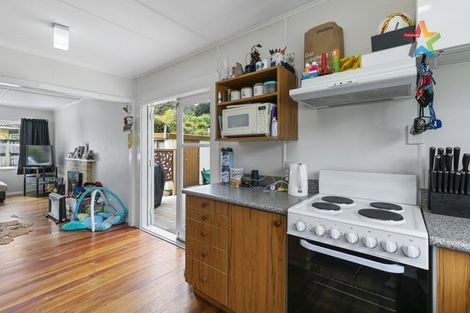 Photo of property in 90 Hair Street, Wainuiomata, Lower Hutt, 5014