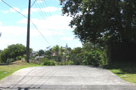 Photo of property in 79a Rangatira Road, Beach Haven, Auckland, 0626