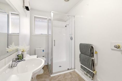 Photo of property in 2/22 Holly Road, St Albans, Christchurch, 8014