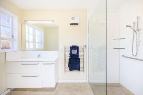 Photo of property in 31 Redwood Grove, Hokowhitu, Palmerston North, 4410