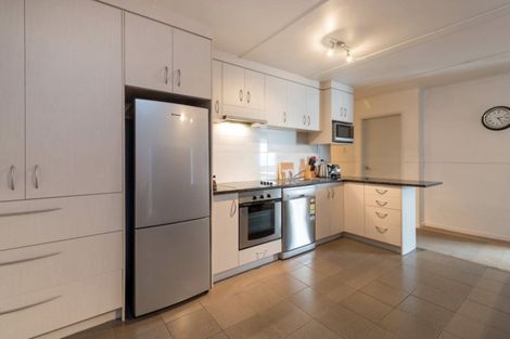 Photo of property in 19unit King Street, Victoria, Rotorua, 3010